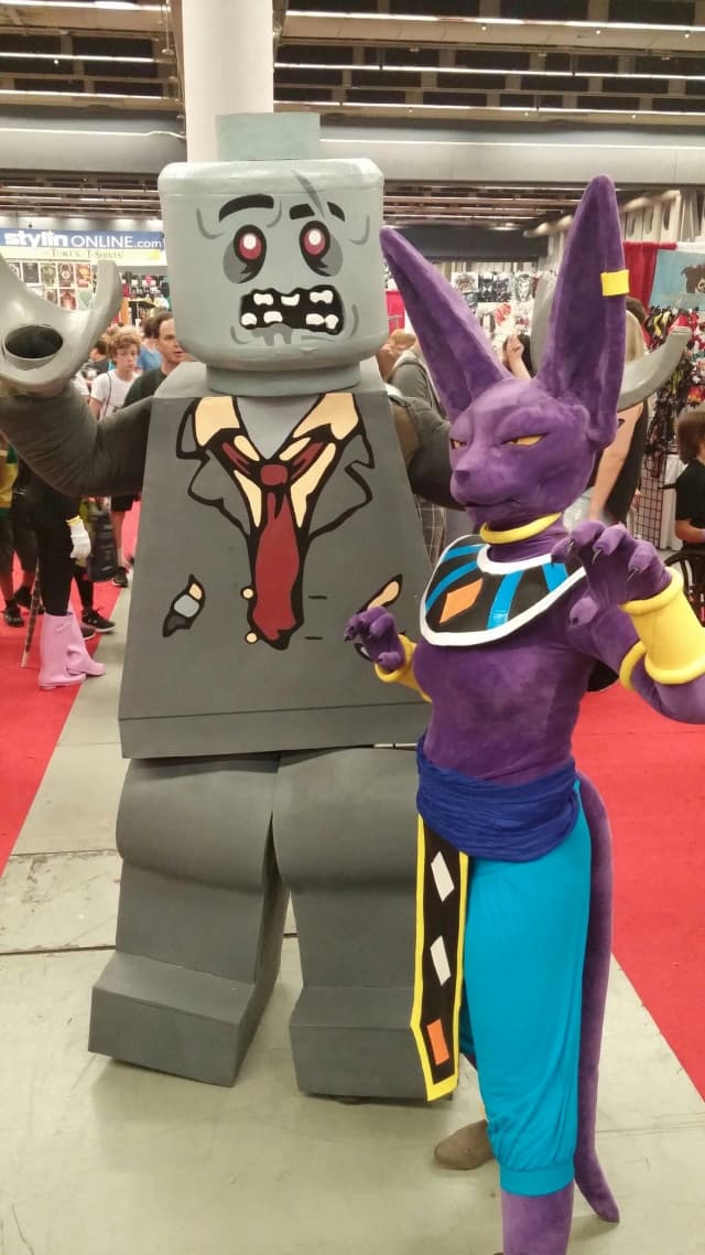 Зомби (Лего) и Бирус (Dragon Ball)